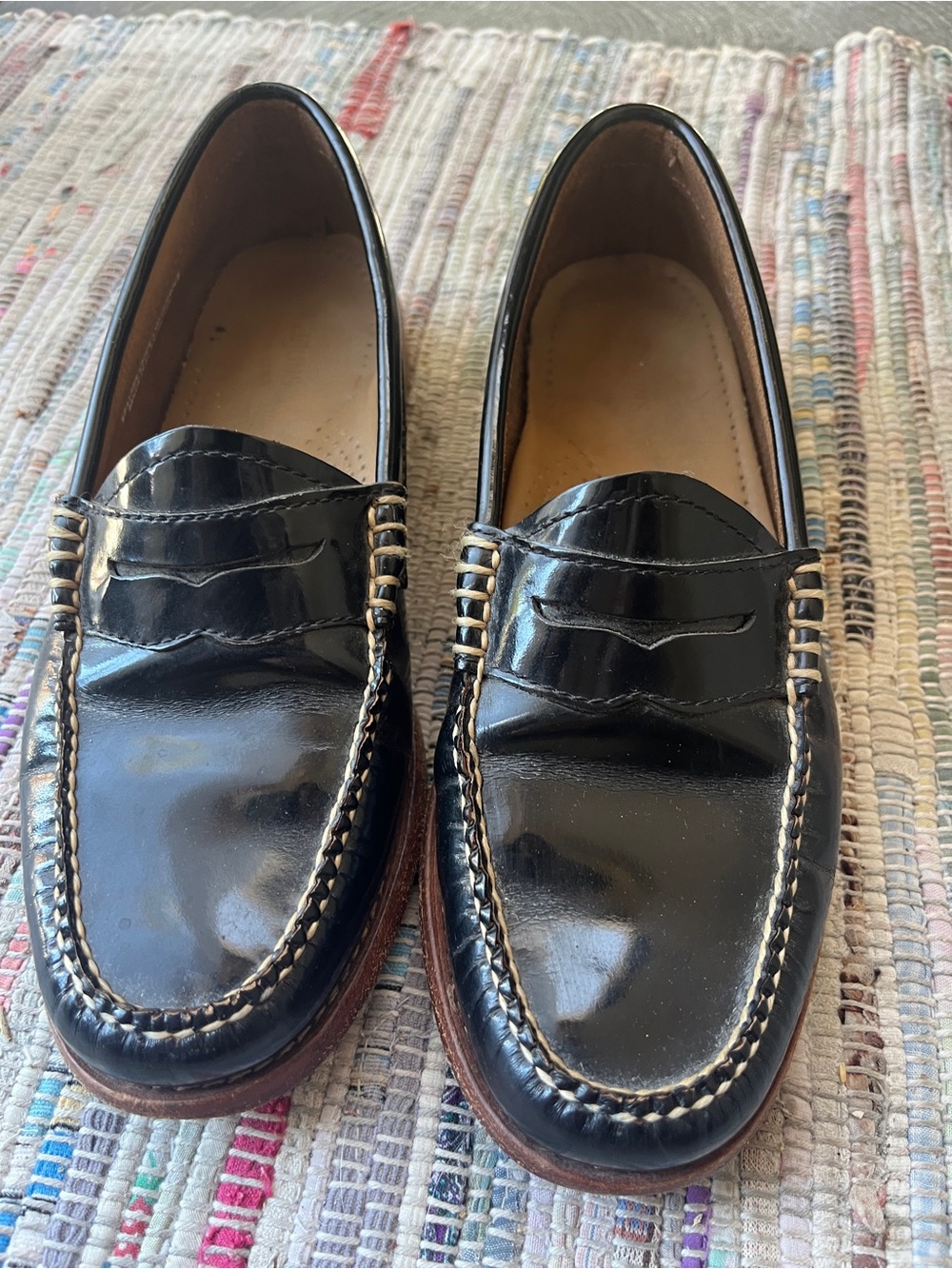 GH Bass Weejuns Black Leather Penny Loafers